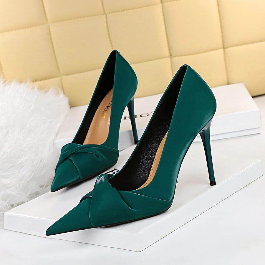 Elegant Pointy Heels 673905941057