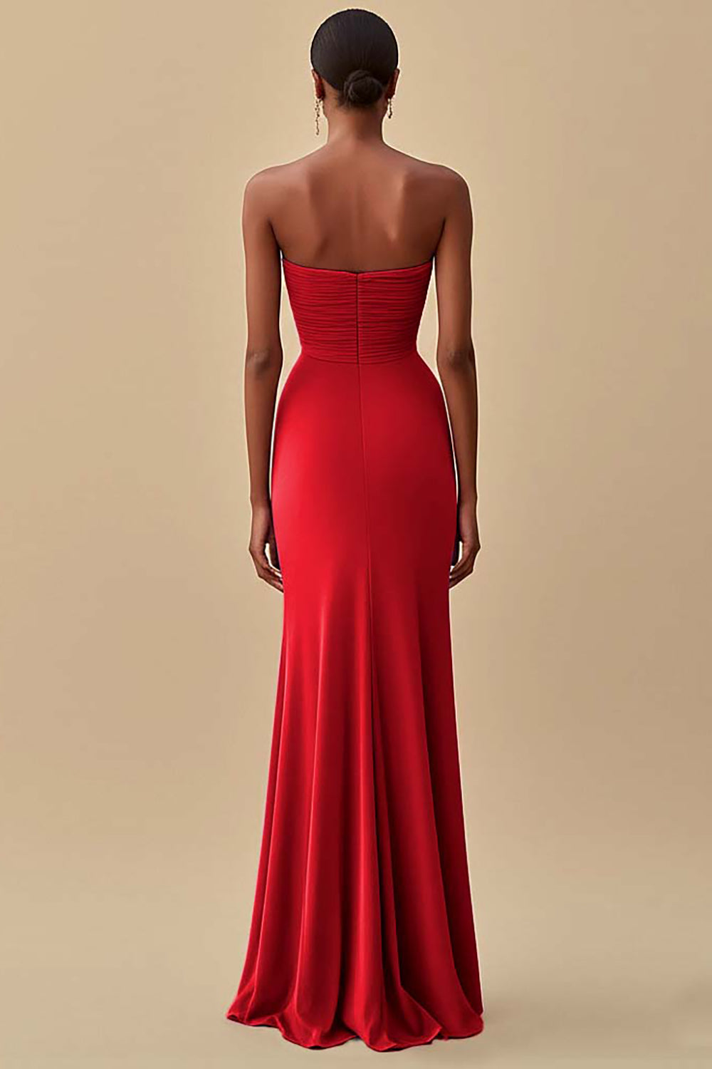 Elegant Black Chiffon Sheath Strapless Ruched Long Formal Dress with Slit