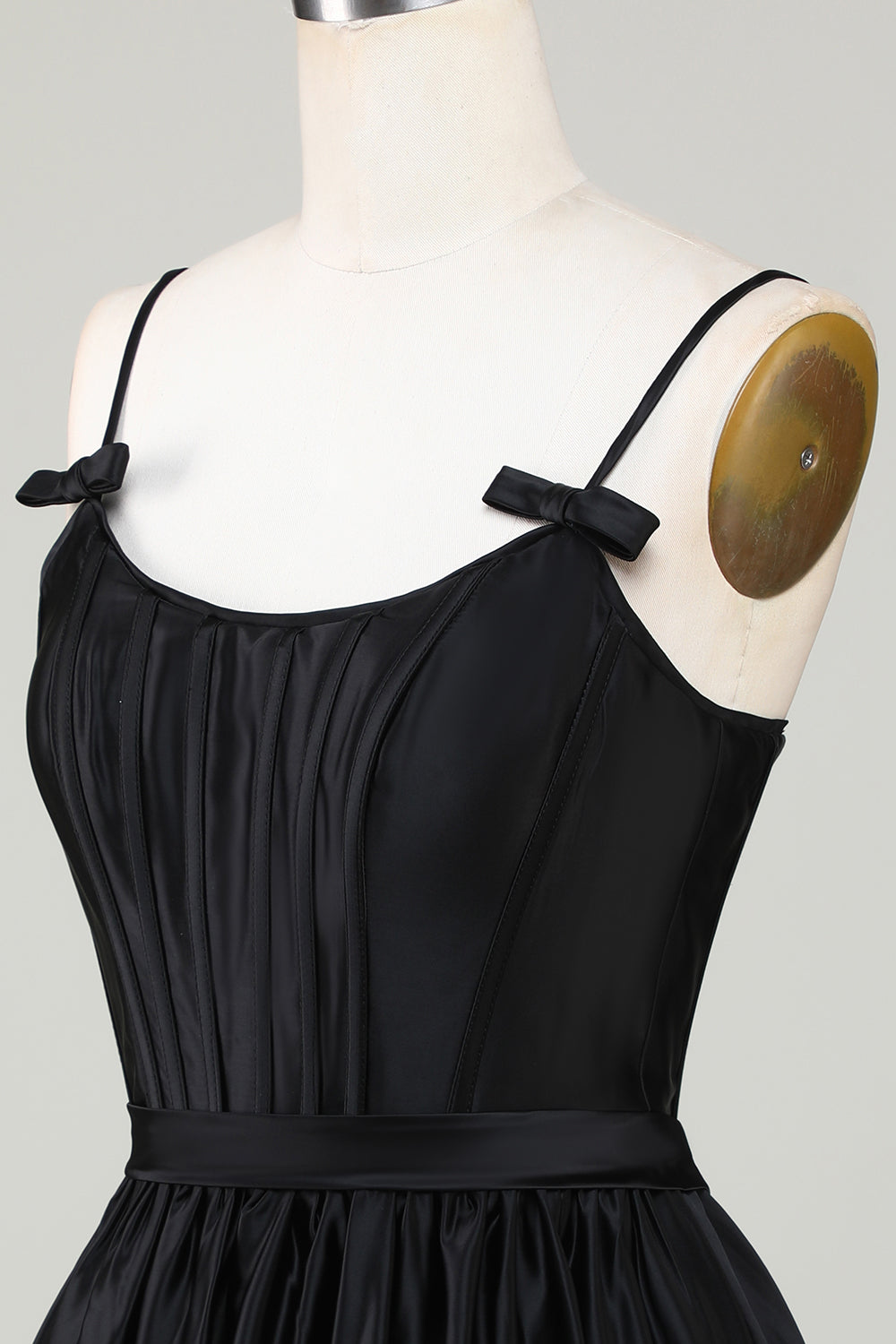 Trendy Black A-Line Spaghetti Straps Short Homecoming Dress