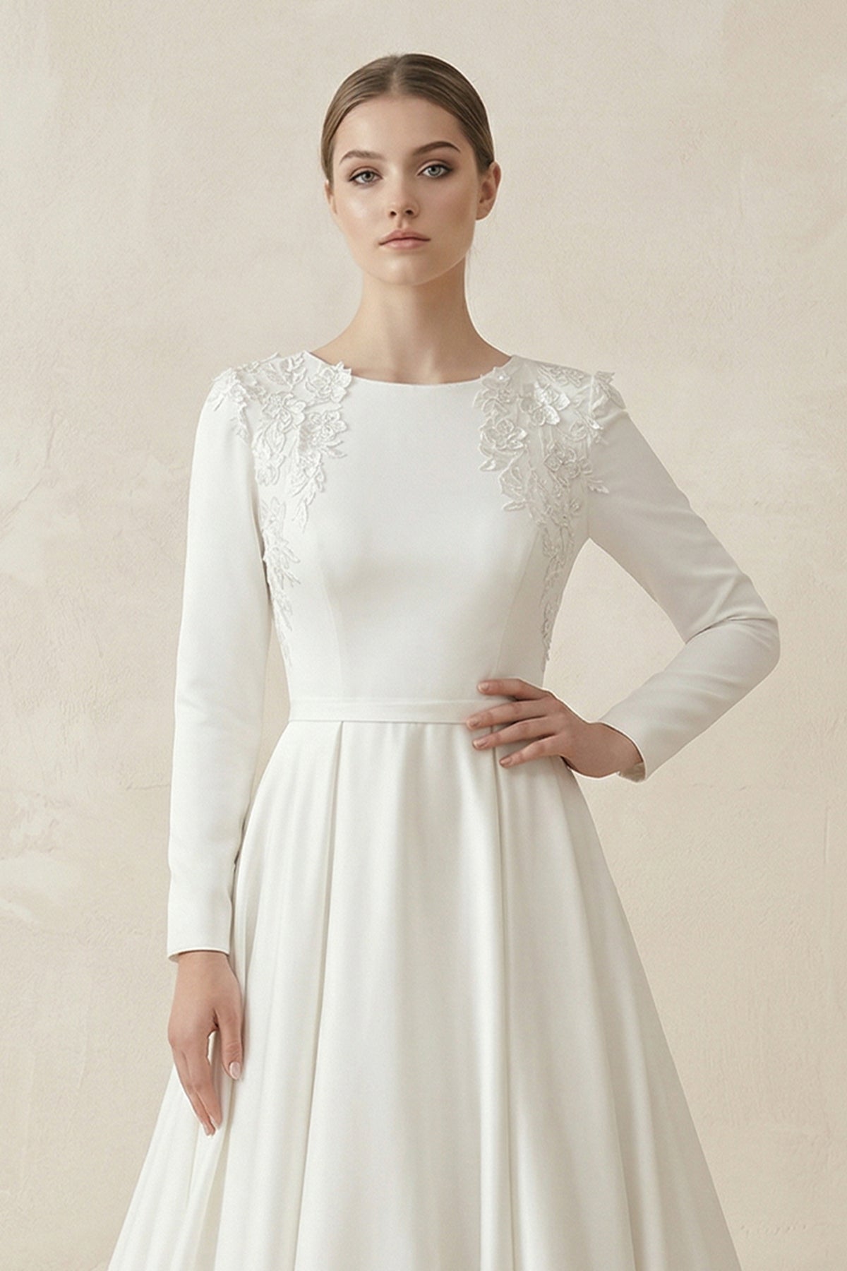 A Line White Long Sleeves Appliqued Wedding Dresses with Train