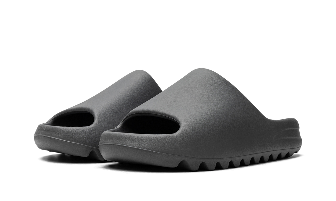Yeezy Slide Slate Grey ID2350