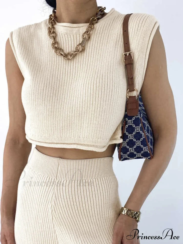 Amalfi Coast Graceful Rib Crop Vest