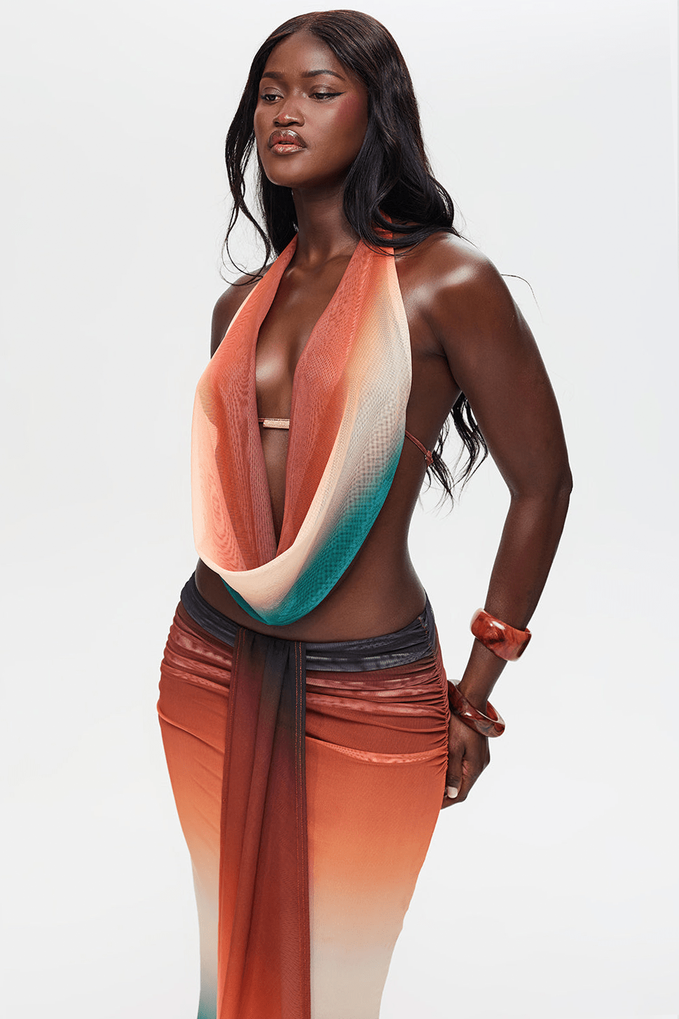 AQUARIUS TOP