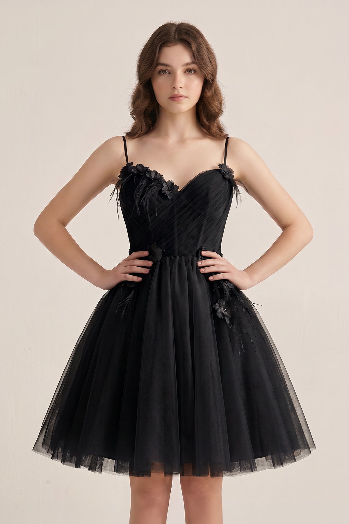 A Line Sweetheart Spaghetti Straps Tulle Short Homecoming Dresses