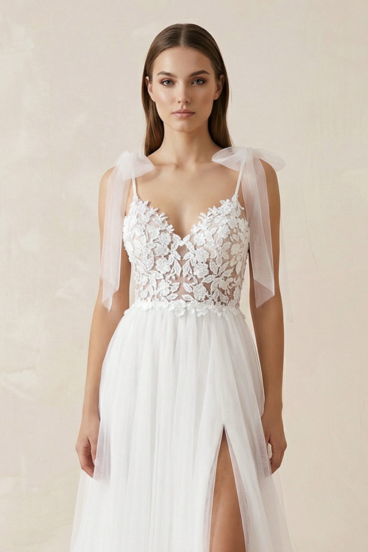 A Line V Neck Straps Tulle Split Wedding Dress/Bridal Gown with Lace