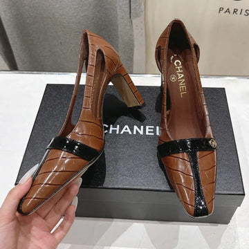 Channel 2026 Embossed Patent Calfskin 85mm Pumps 896437
