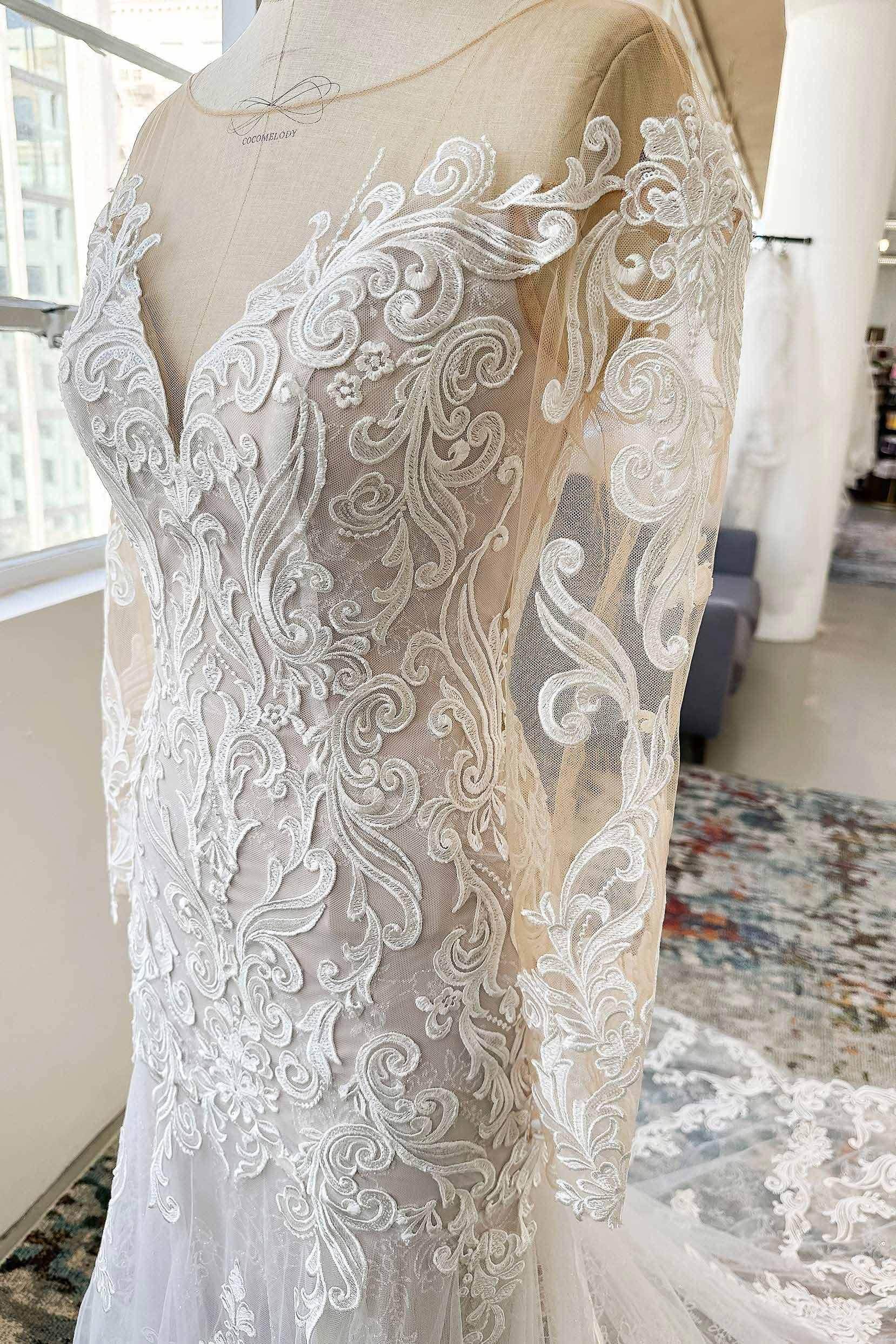 Trumpet-Mermaid Chapel Train Lace Tulle Wedding Dress CW3002
