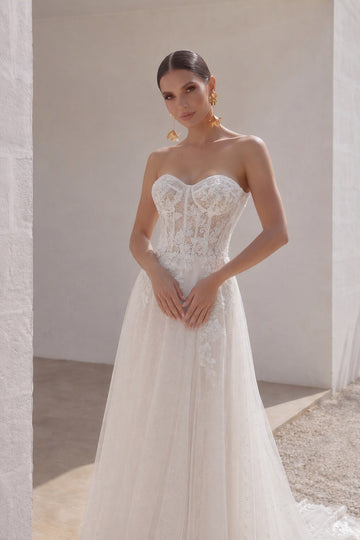 A-Line Court Train Lace Tulle Wedding Dress CW3239