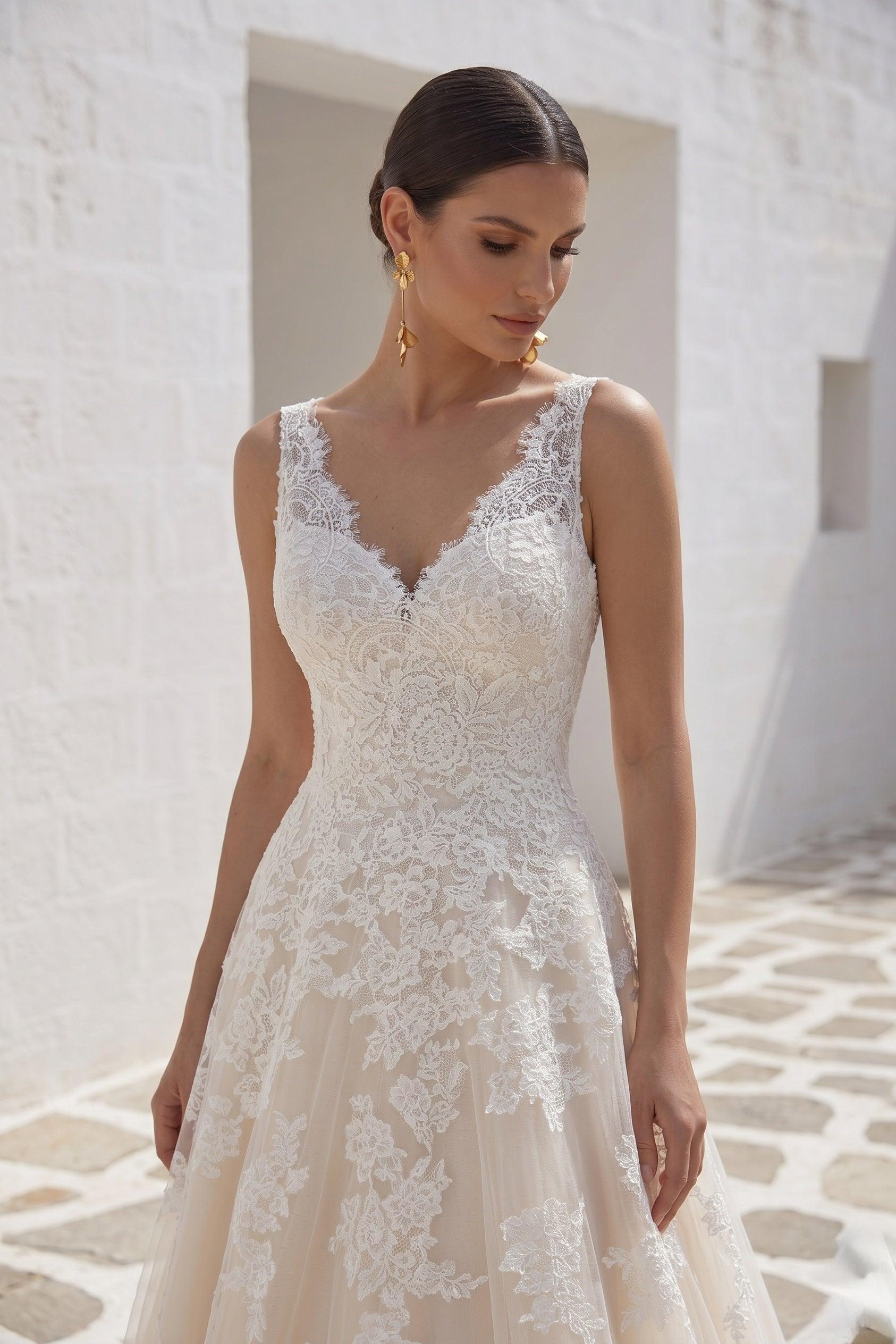 A-Line Court Train Tulle and Lace Wedding Dress CWAT16004