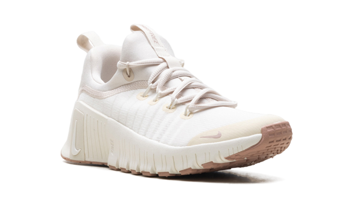Free Metcon 6 WMNS Soft Pearl Pearl White Sail Particle Pink FJ7126 011