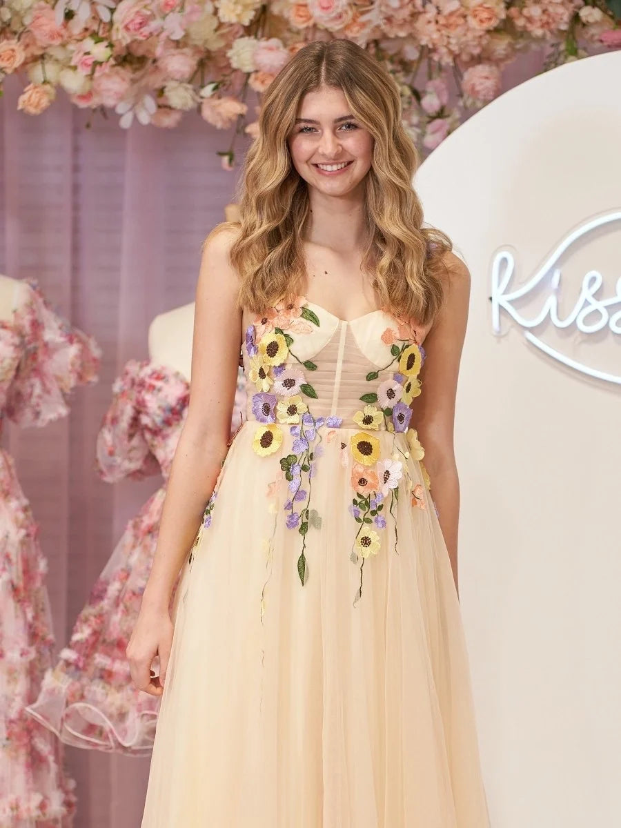 3D Flower Tulle Tea Length Prom Dresses