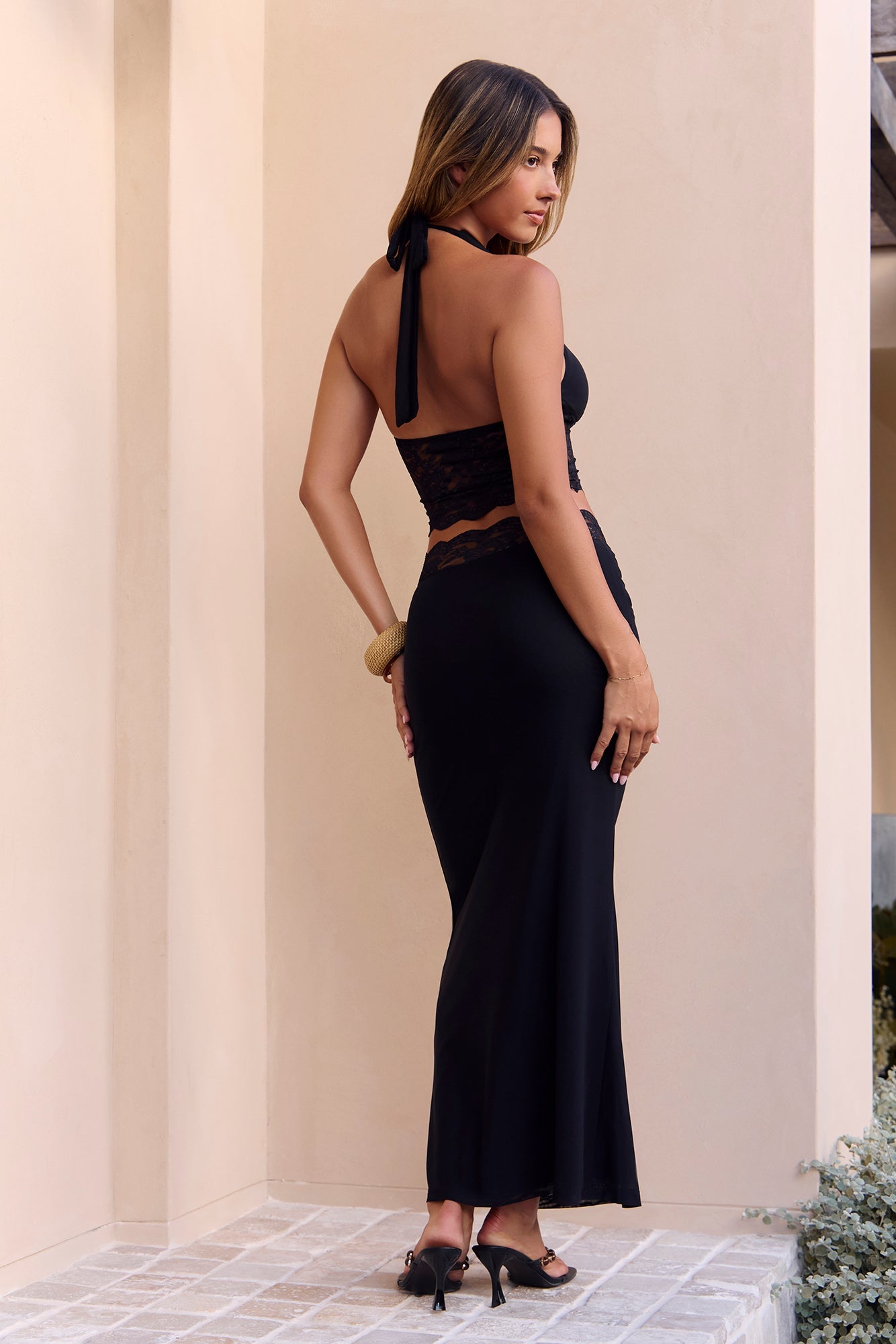 Statement Gaze Lace Halter Crop Top Black
