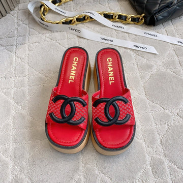 CC Logo Platform Sandals Red Lambskin 723735