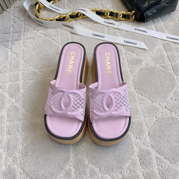 CC Logo Platform Sandals Pink Lambskin 723735