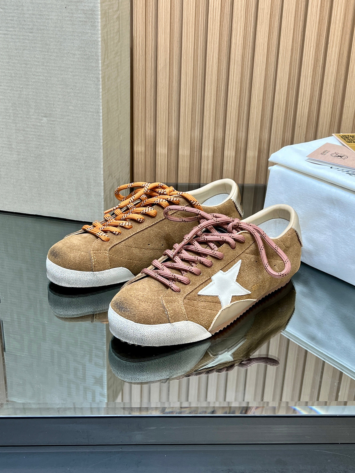 GGDB True-Star Sneaker Light Brown Suede 665959