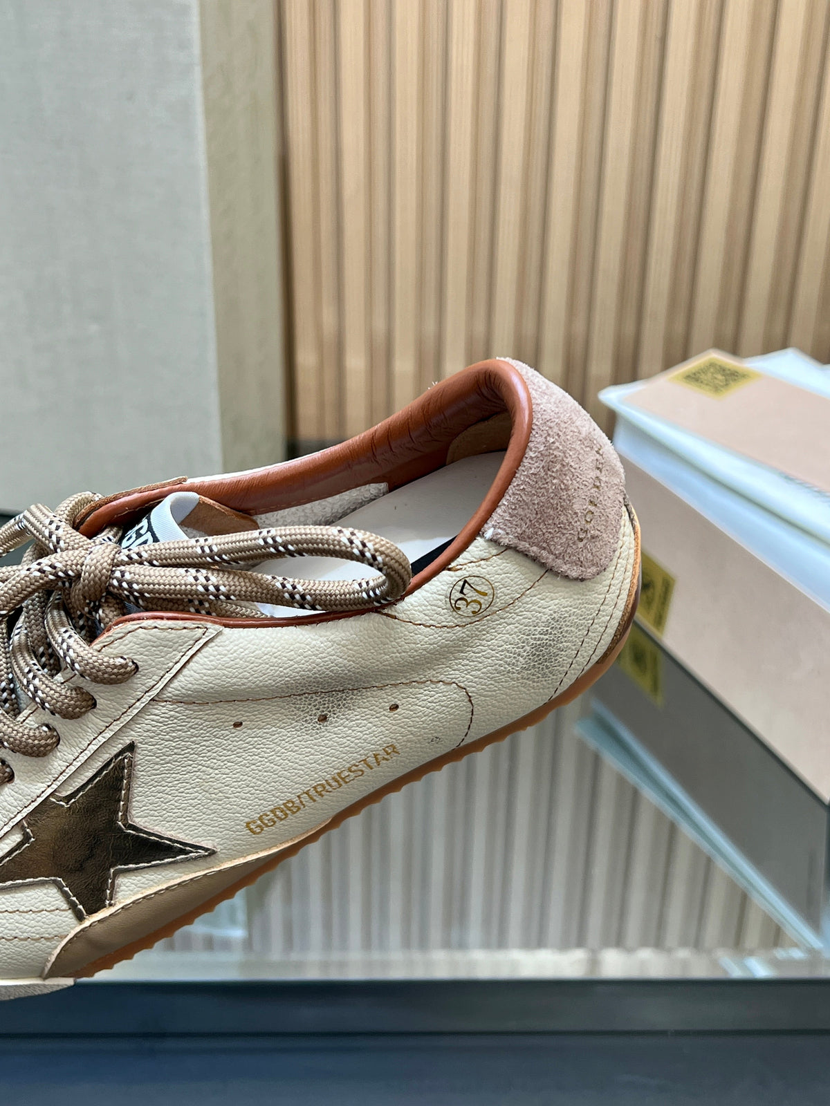 GGDB True-Star Sneaker Ivory Calfskin 665958