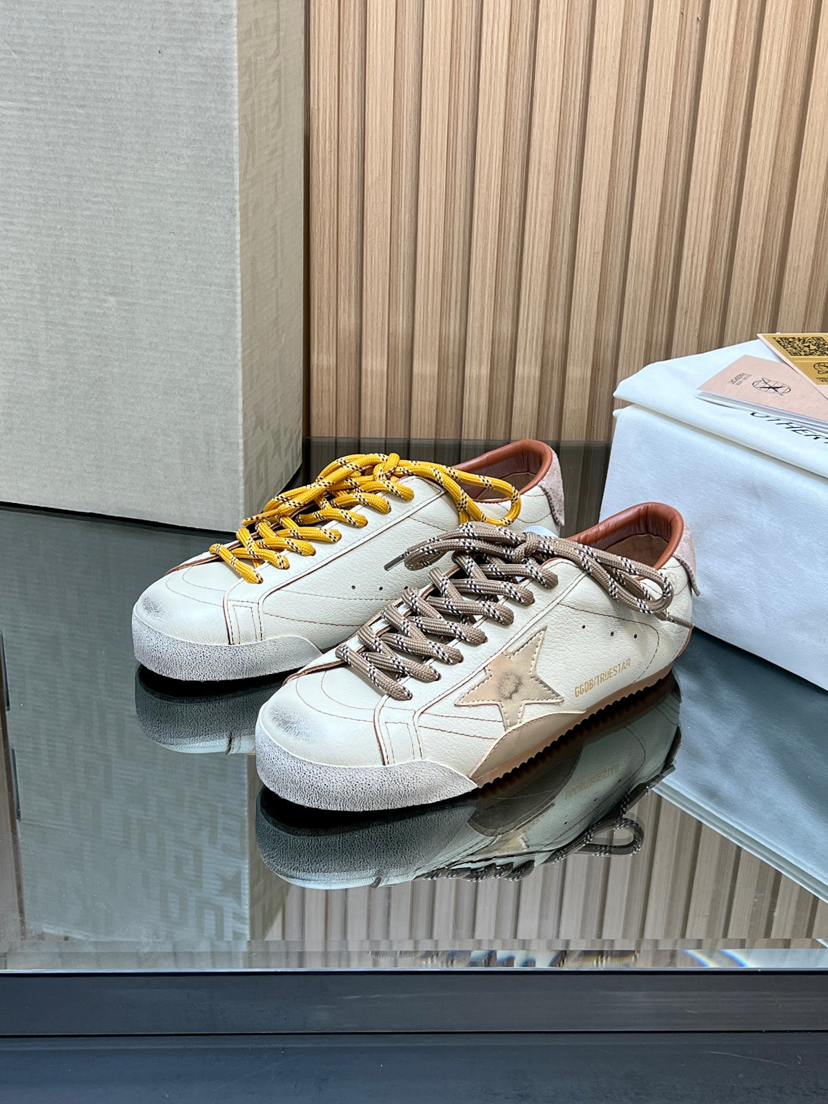 GGDB True-Star Sneaker Ivory Calfskin 665958