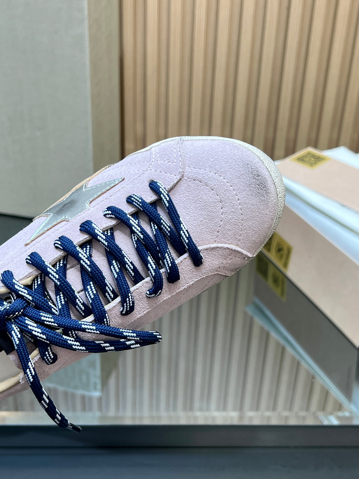GGDB True-Star Sneaker Light Pink Suede 665960