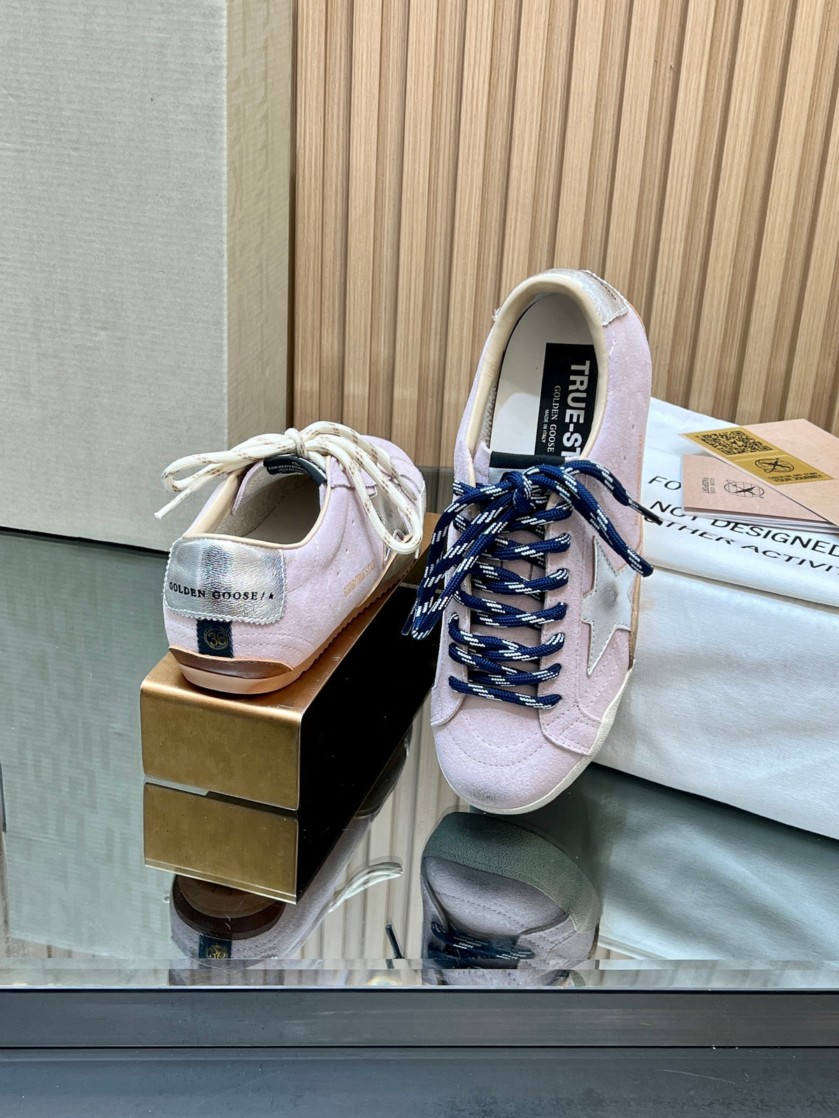 GGDB True-Star Sneaker Light Pink Suede 665960