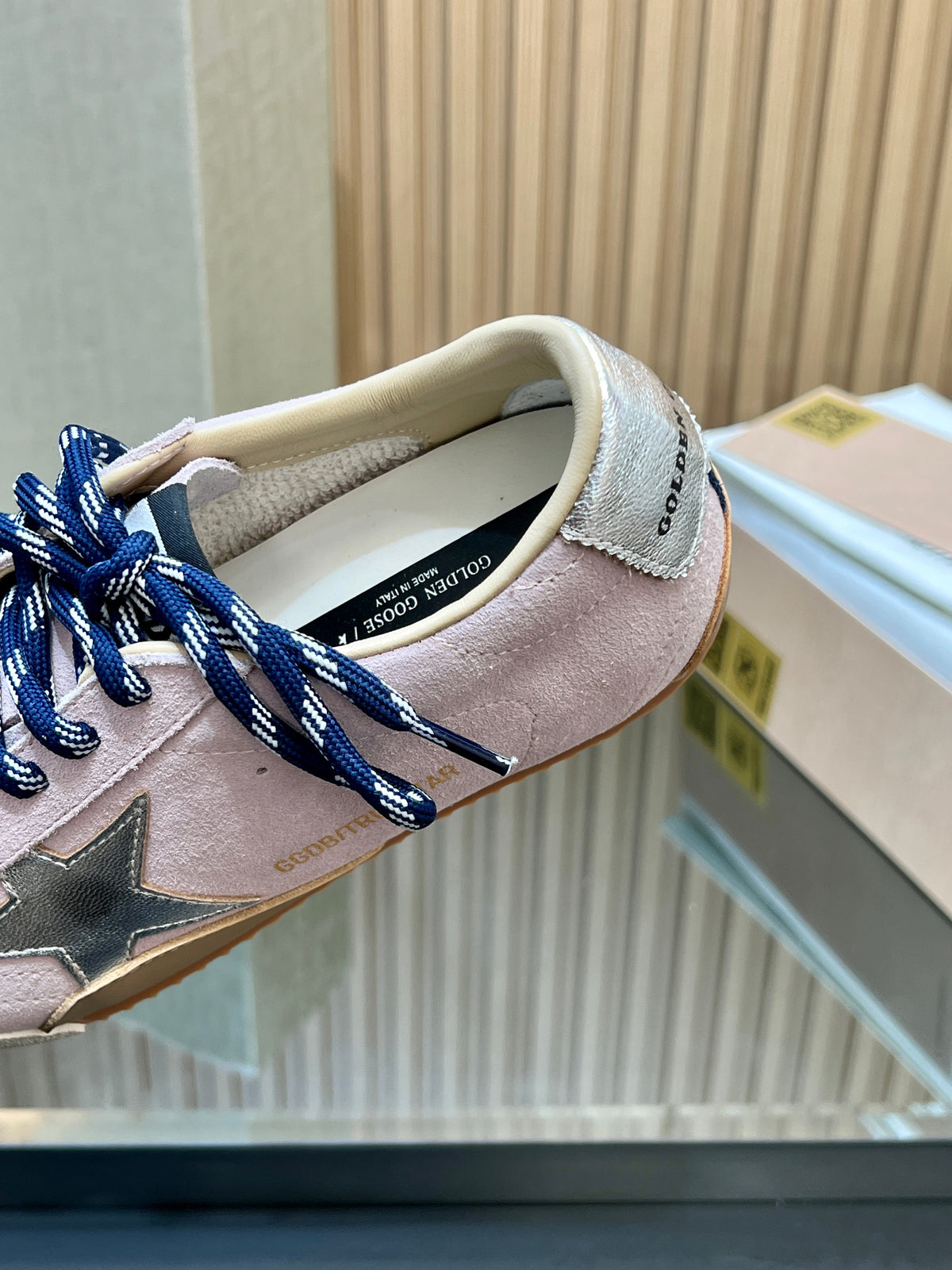 GGDB True-Star Sneaker Light Pink Suede 665960