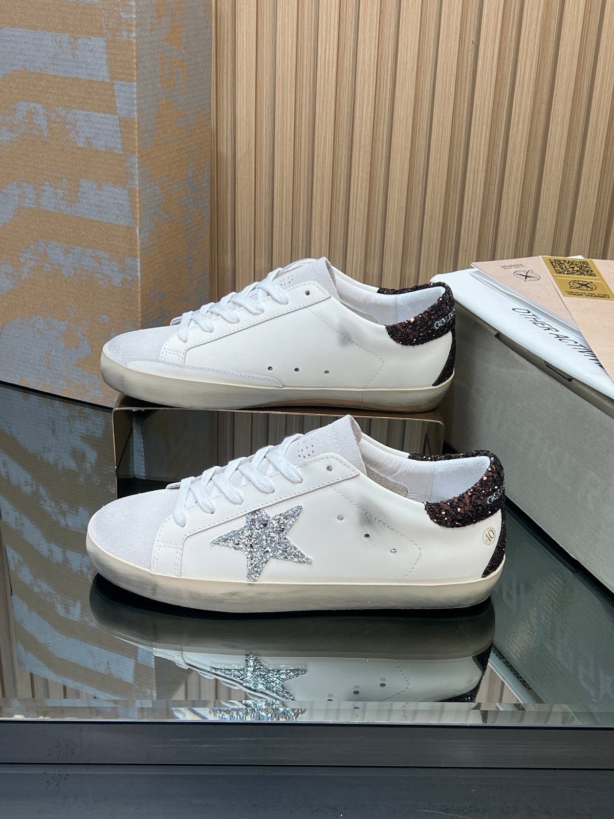 GGDB True-Star Sneaker White Suede Leather 665957