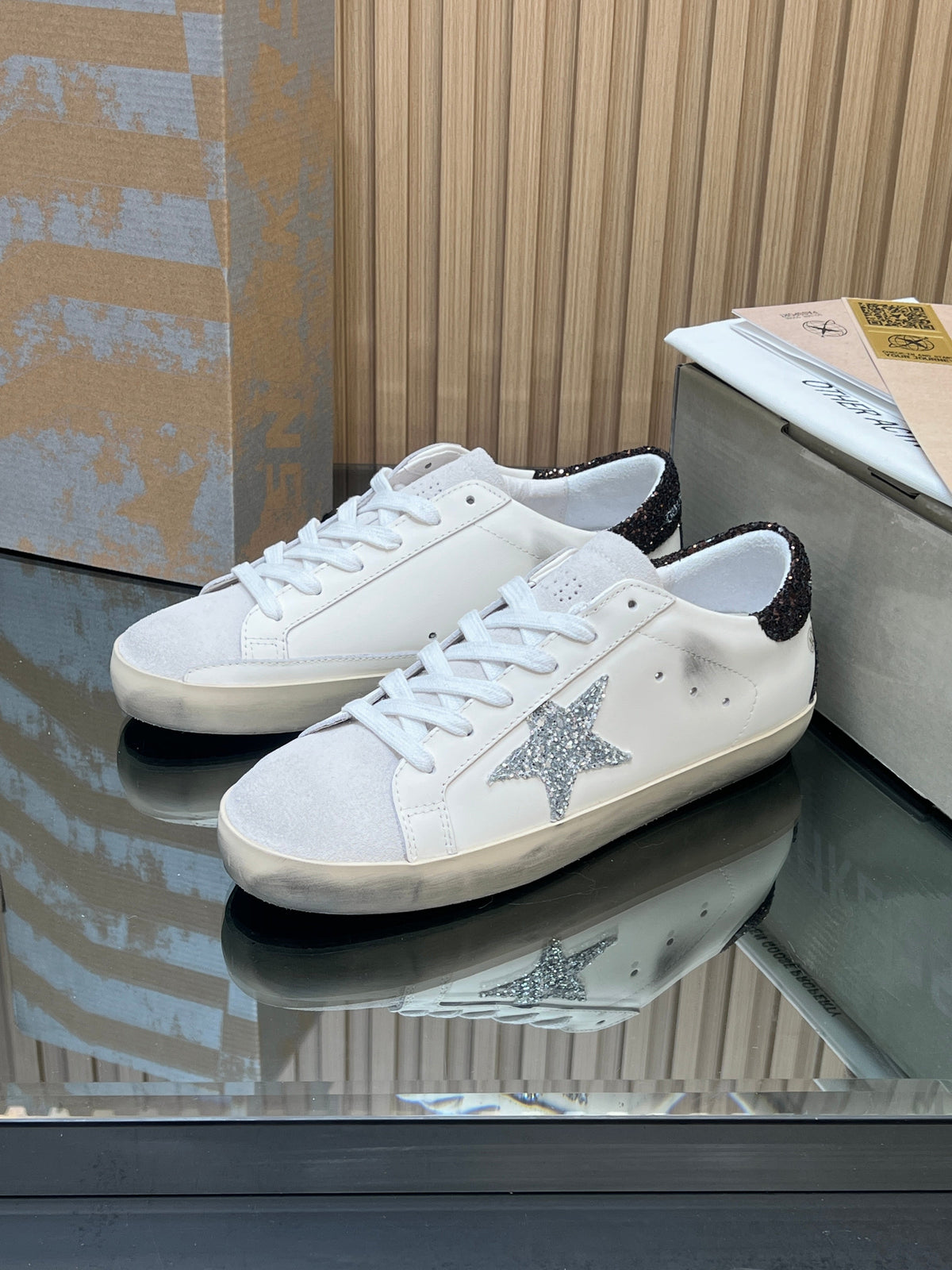 GGDB True-Star Sneaker White Suede Leather 665957