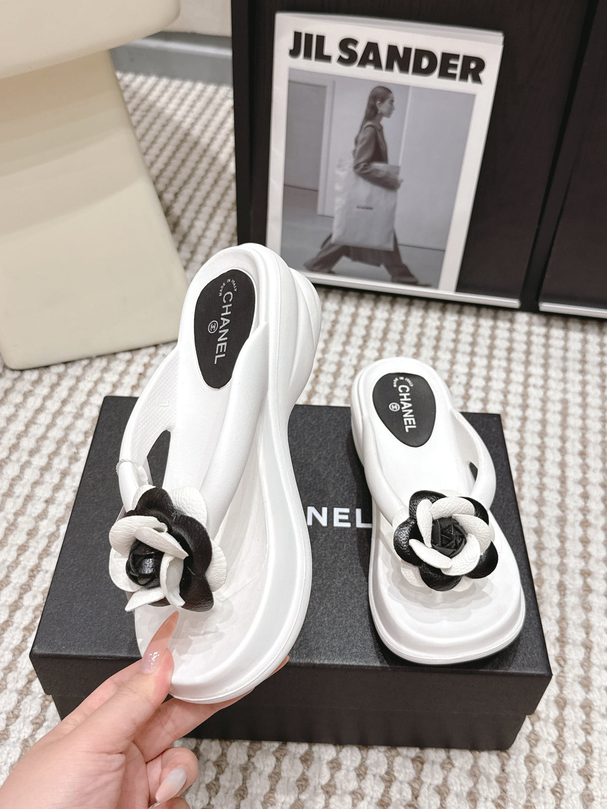 CC 26SS Thong Sandals Black White Leather 721683