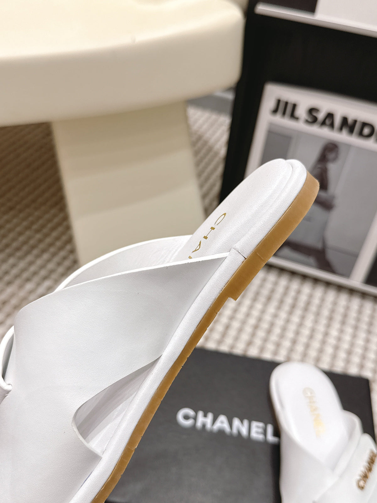 CC 26s Slip-on Sandals White Leather 721686