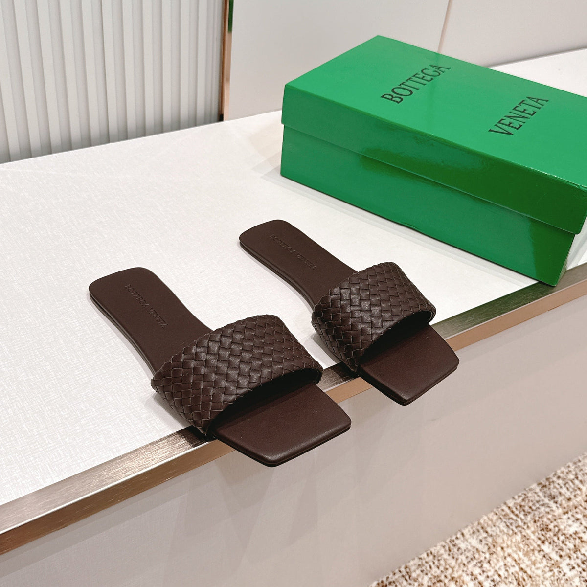 BV Parco Slide Coffee Intrecciato Woven Leather 798040