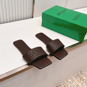 BV Parco Slide Coffee Intrecciato Woven Leather 798040