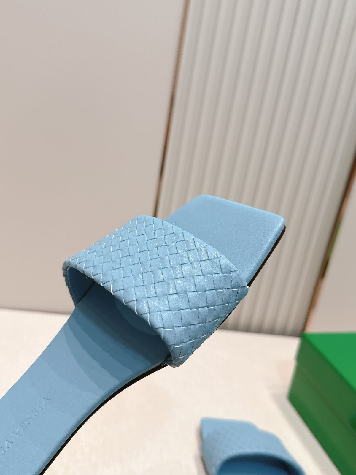 BV Parco Slide Light Blue Intrecciato Woven Leather 798041