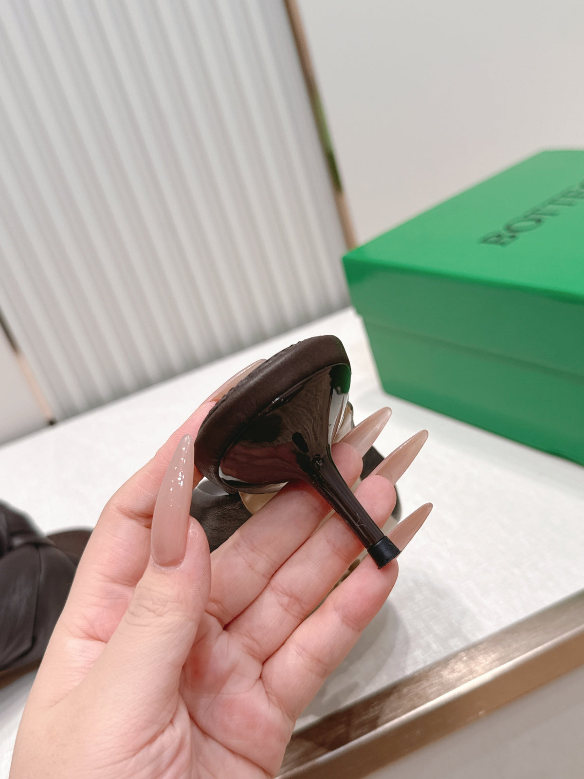 BV Maroon Knotted Slides 5.5cm Coffee Leather 798048