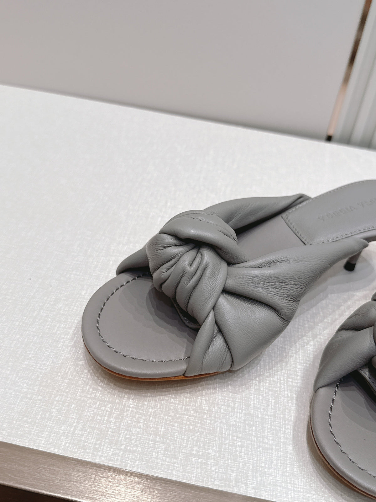 BV Maroon Knotted Slides 5.5cm Grey Leather 798051