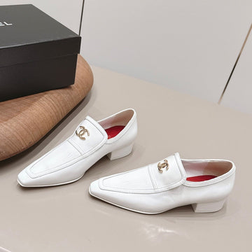 CC 26s Square-Toe Buckle Loafer 3cm White Leather 816296
