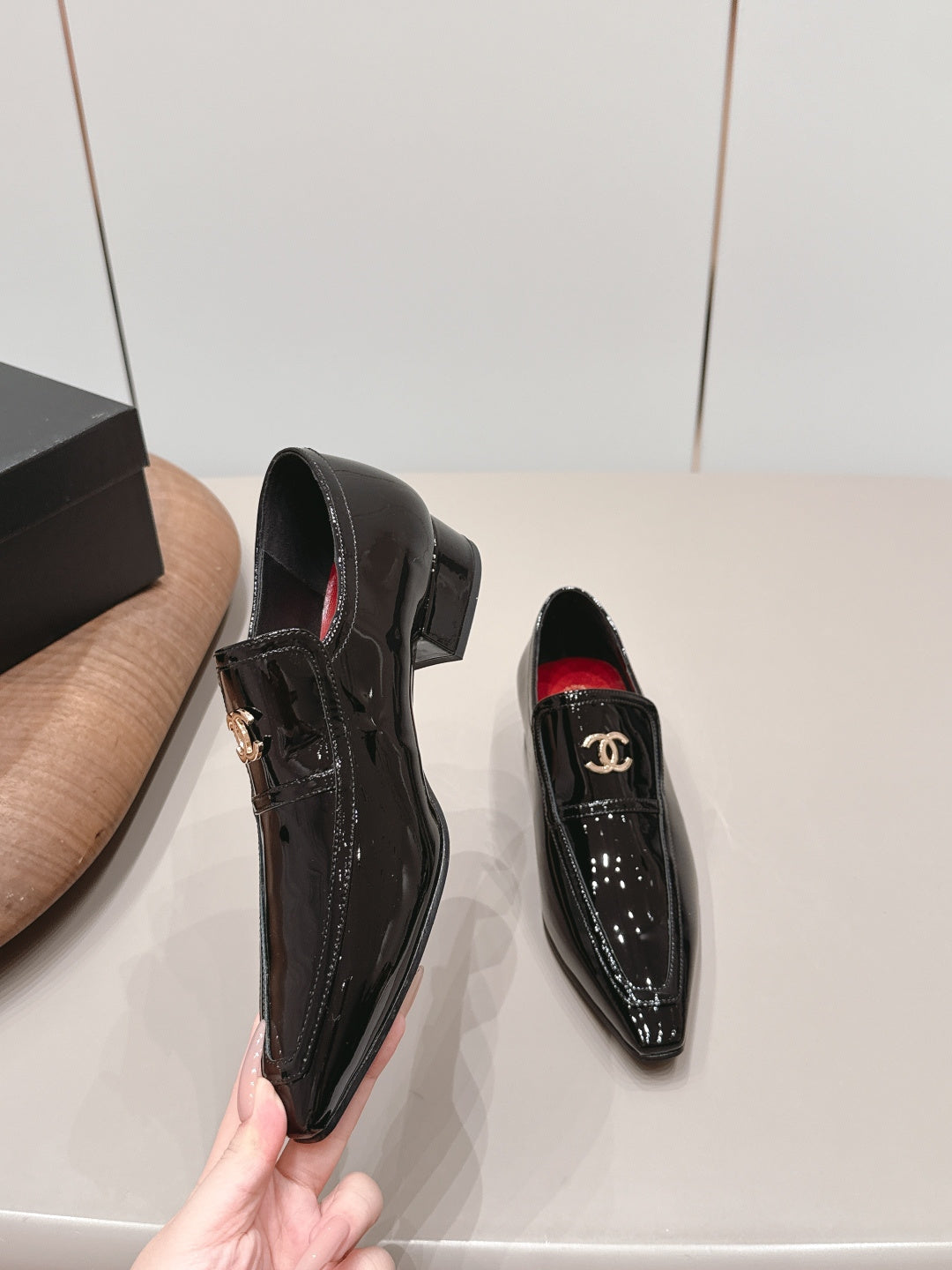 CC 26s Square-Toe Buckle Loafer 3cm Black Patent Leather 816295