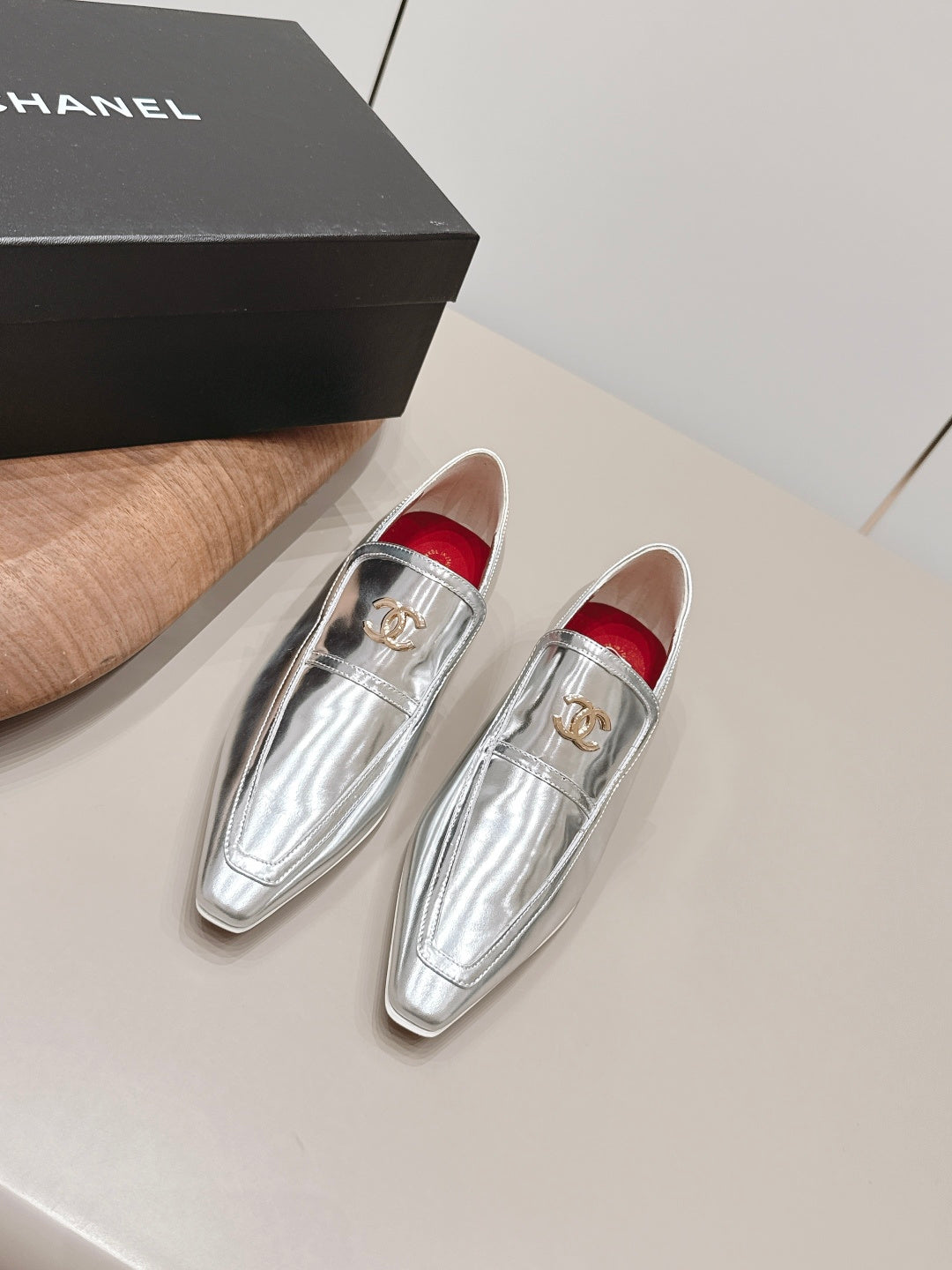 CC 26s Square-Toe Buckle Loafer 3cm Sliver Metallic Leather 816299