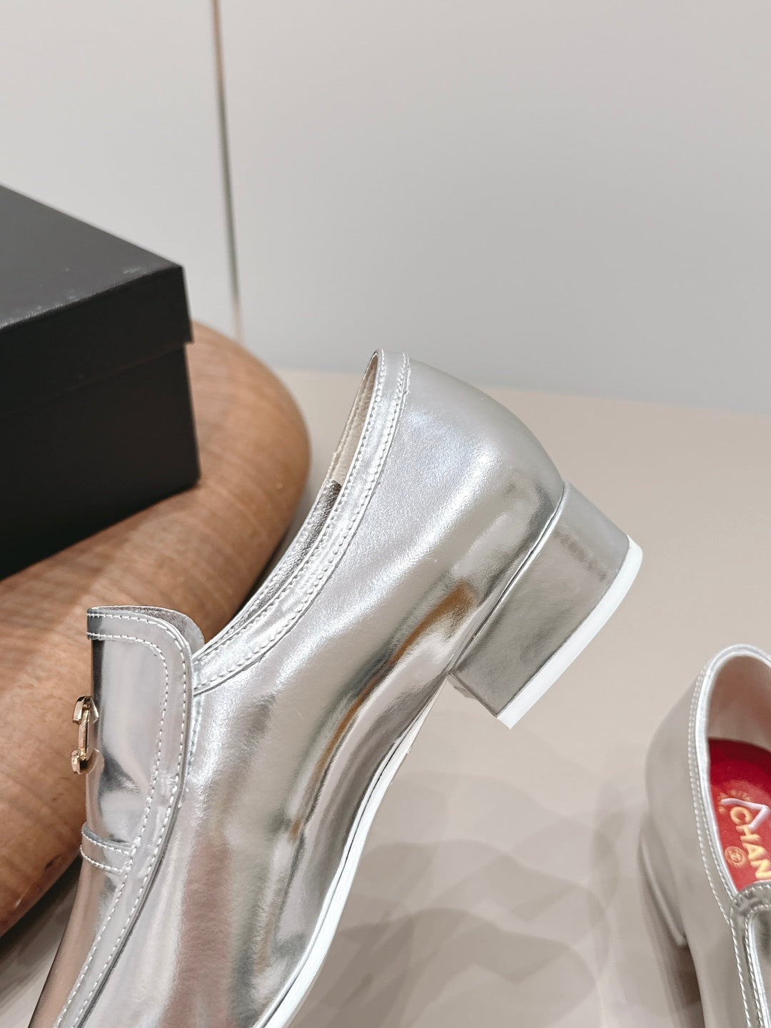 CC 26s Square-Toe Buckle Loafer 3cm Sliver Metallic Leather 816299
