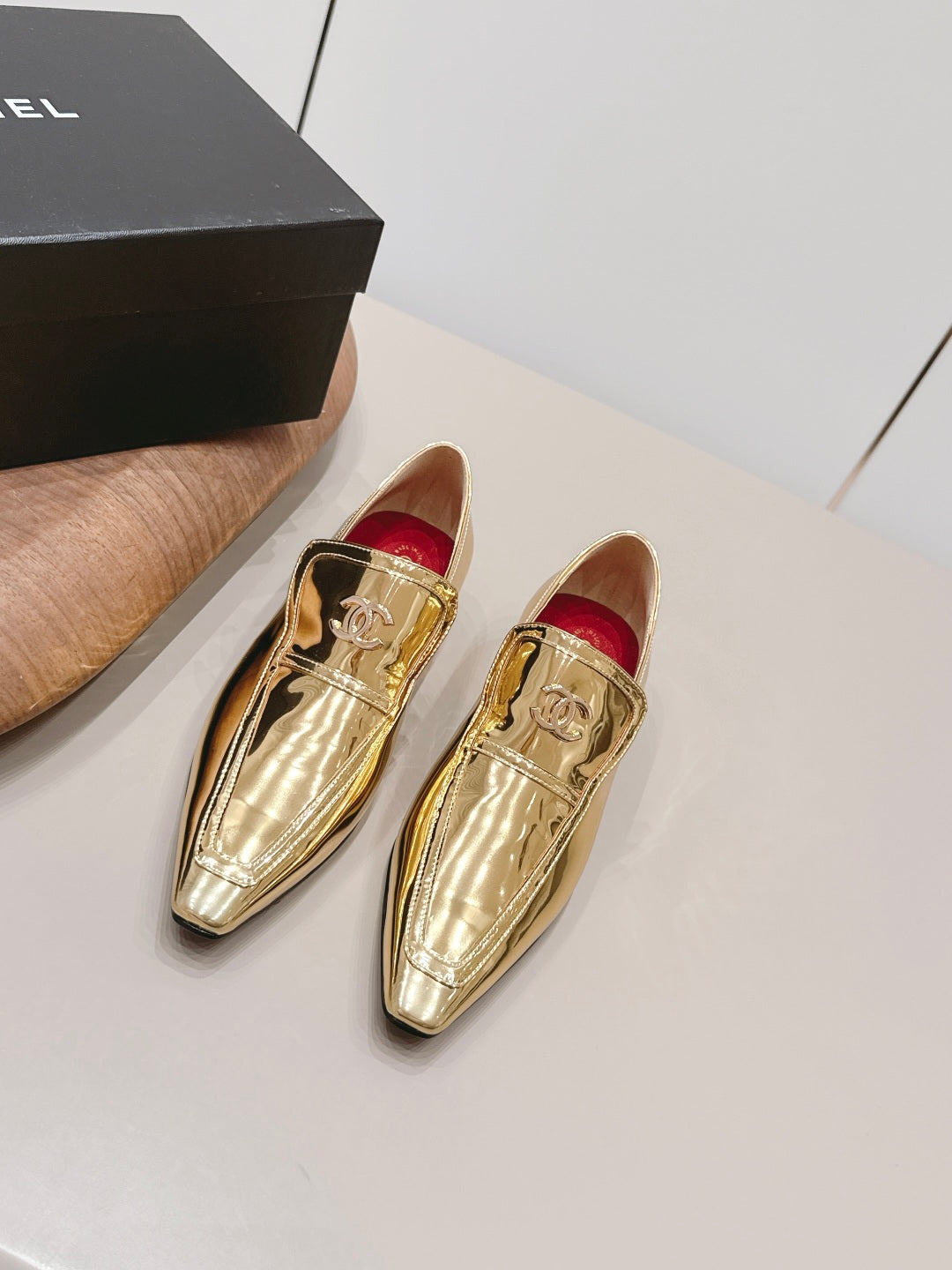 CC 26s Square-Toe Buckle Loafer 3cm Gold Metallic Leather 816298