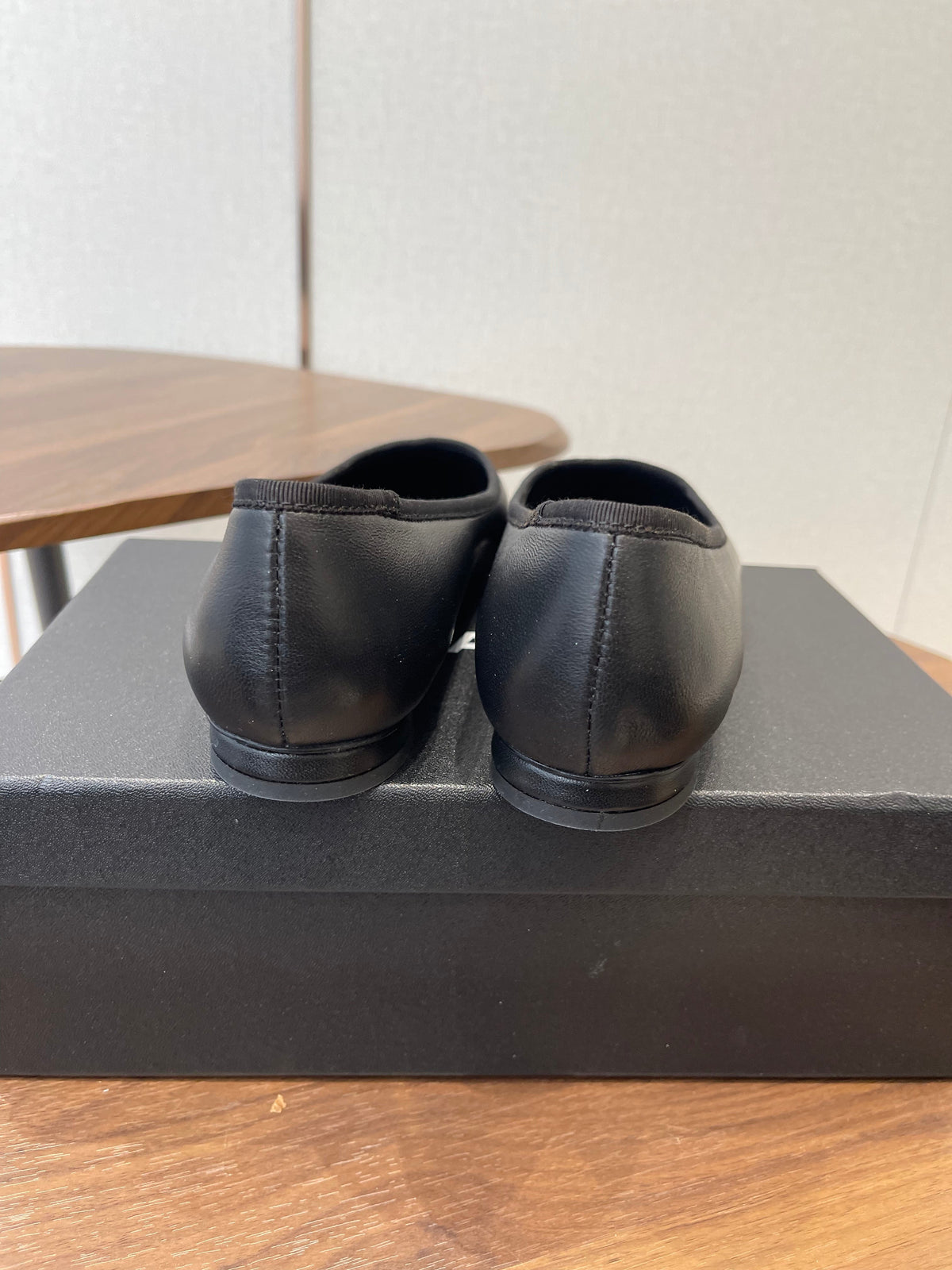 CC 26s Ballet Flats Black Lambskin 624238