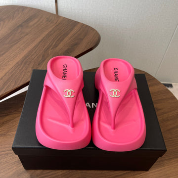CC 26s Platform Flip-Flops Hot Pink Rubber 727521