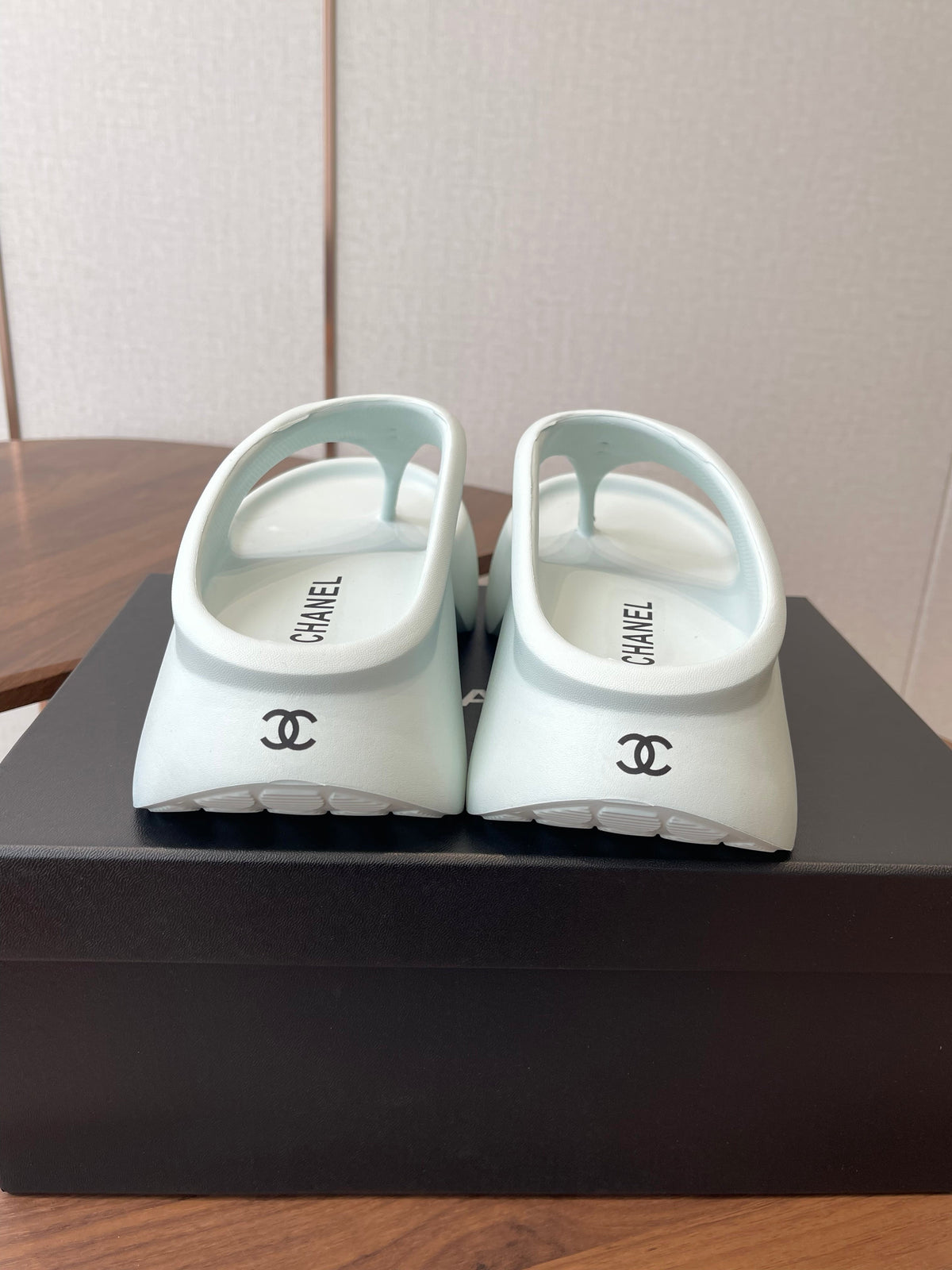 CC 26s Platform Flip-Flops Off White Rubber 727522