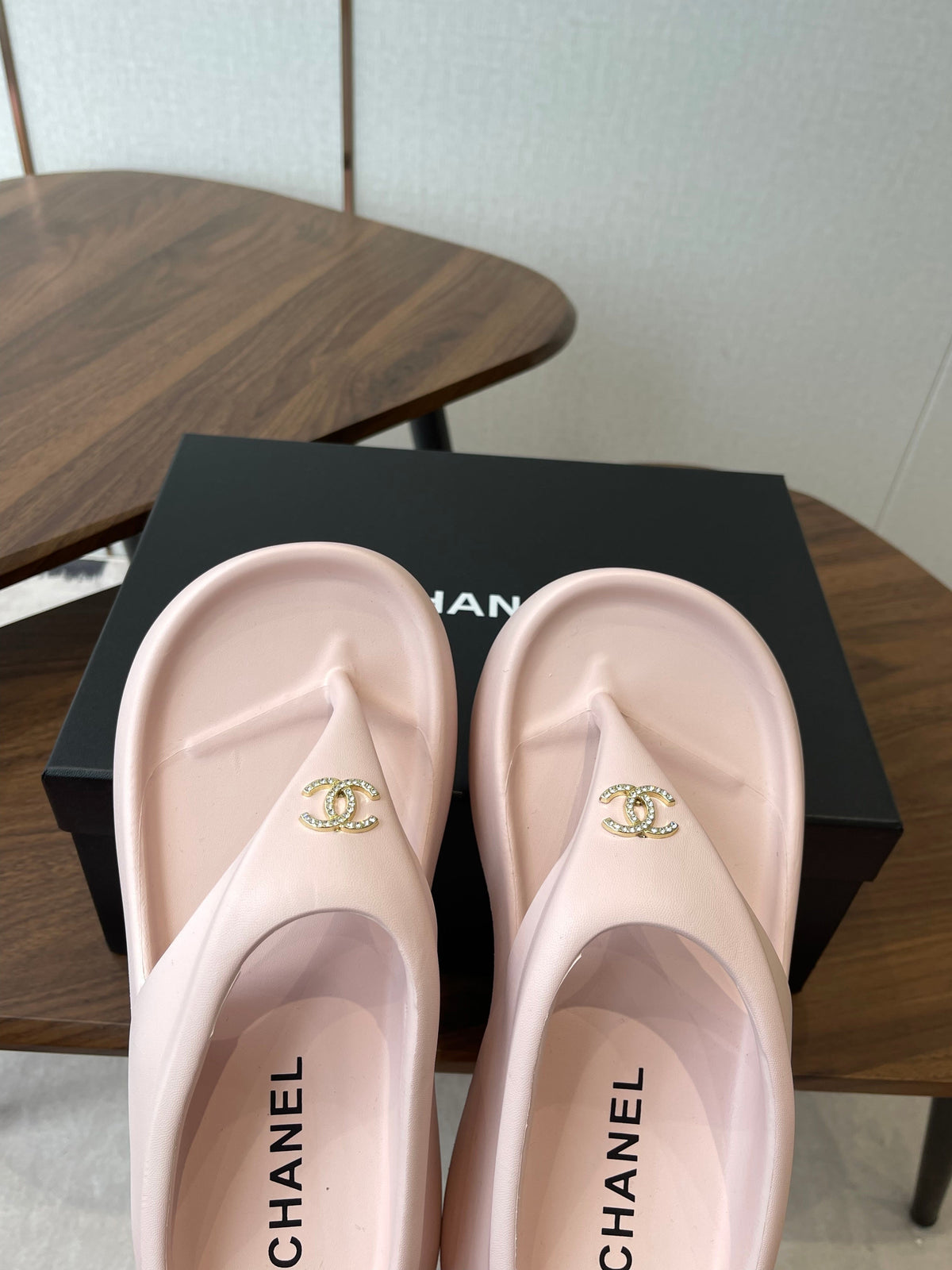 CC 26s Platform Flip-Flops Light Pink Rubber 727523