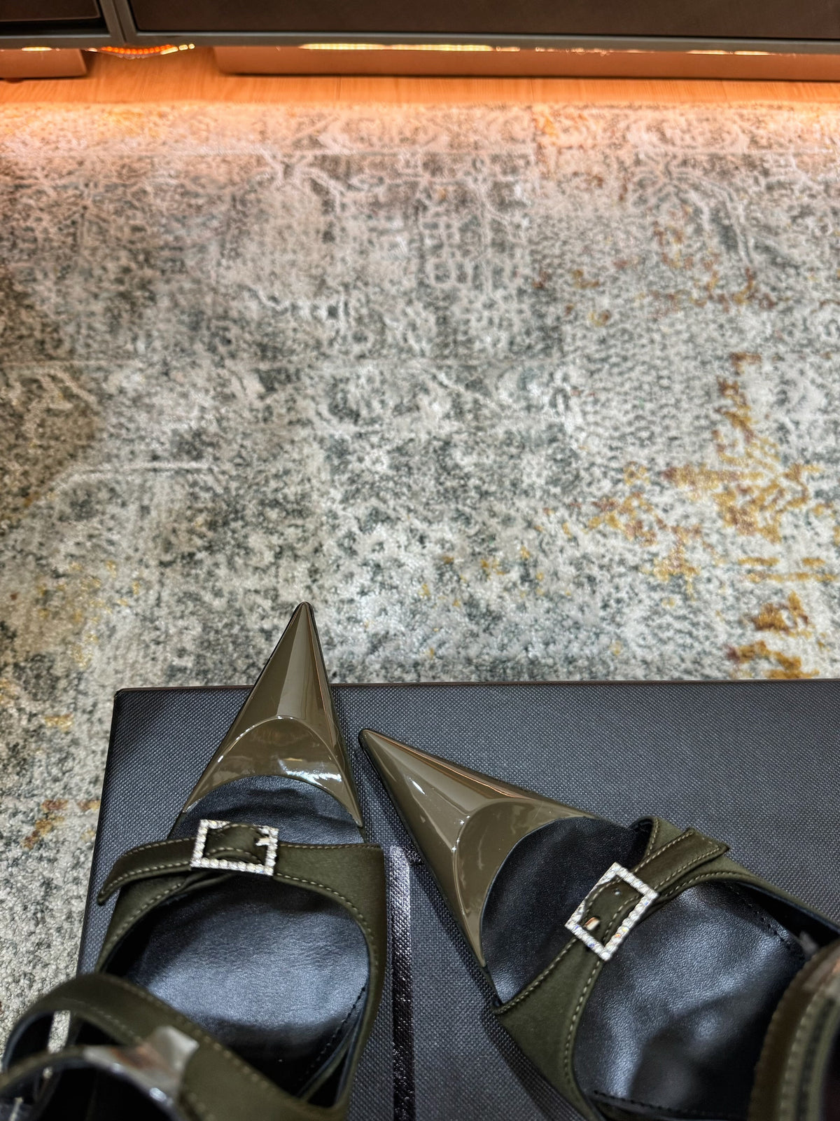 YSL 26FW Sandal 10.5cm Olive Silk 803983