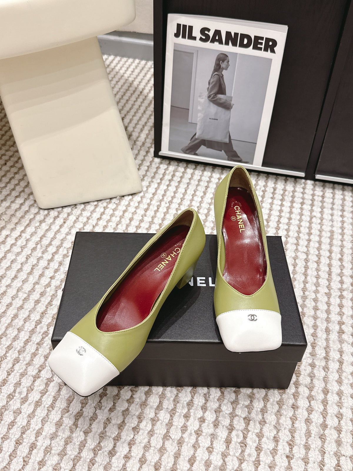 CC 2026 Pump 6cm Green White Lambskin 721421