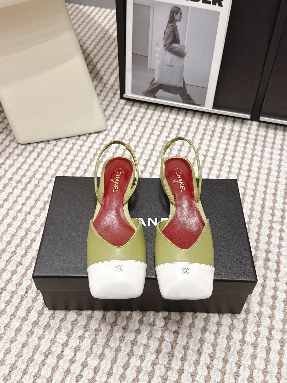 CC 2026 Slingbacks Flat Green White Lambskin 721434