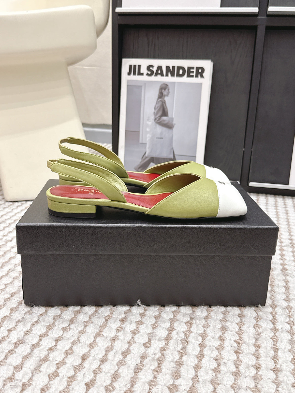 CC 2026 Slingbacks Flat Green White Lambskin 721434
