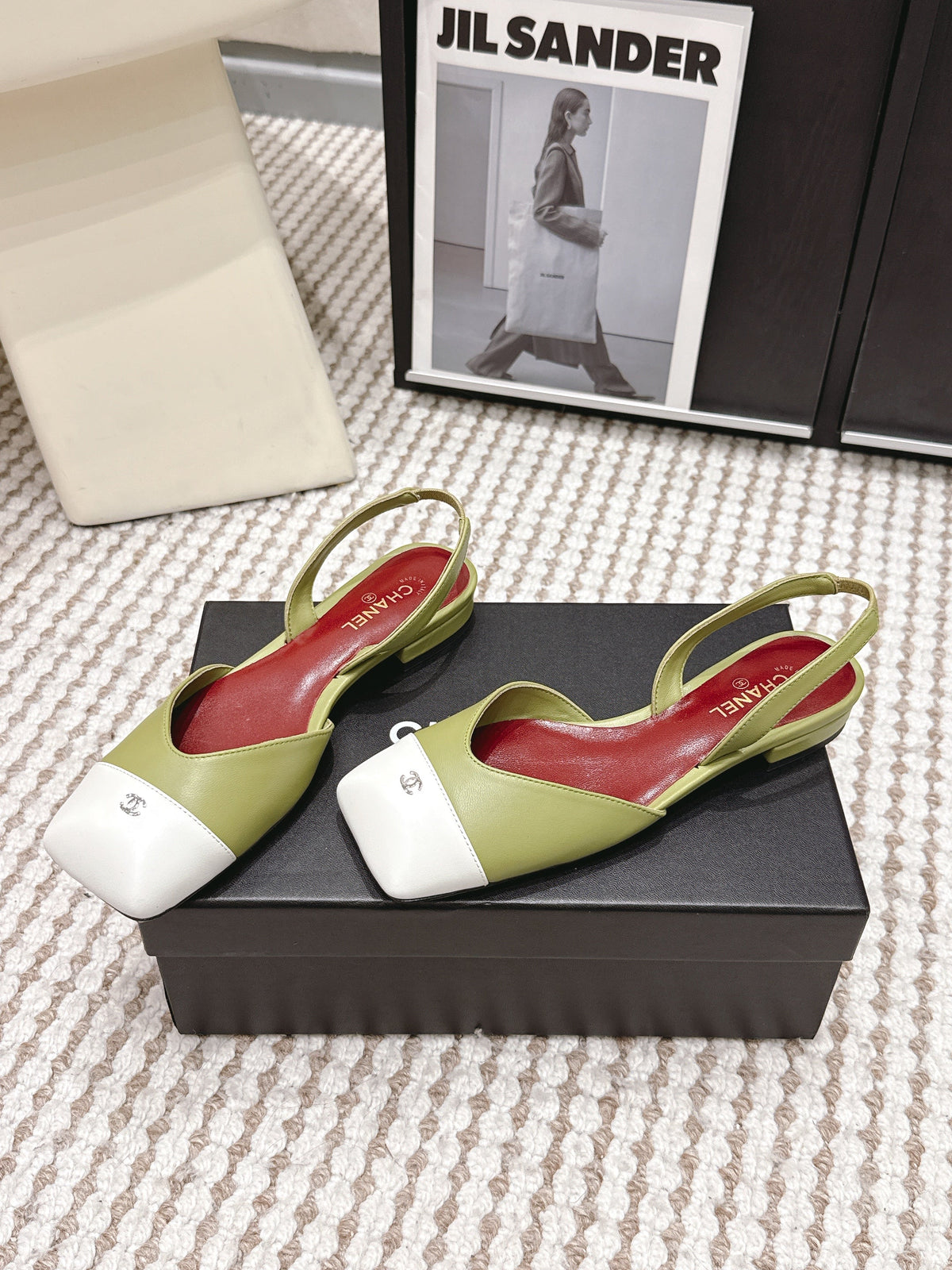 CC 2026 Slingbacks Flat Green White Lambskin 721434