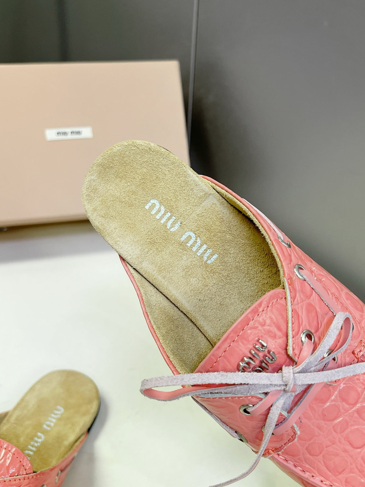 Miu 26s Loafer Mules Light Pink Ostrich Leather 794783