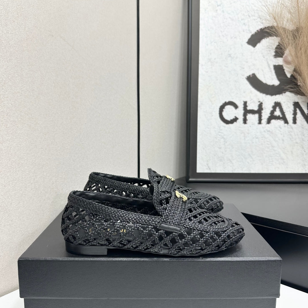 CC Pre 2026 Moccasin Black Woven Sheepskin 817675