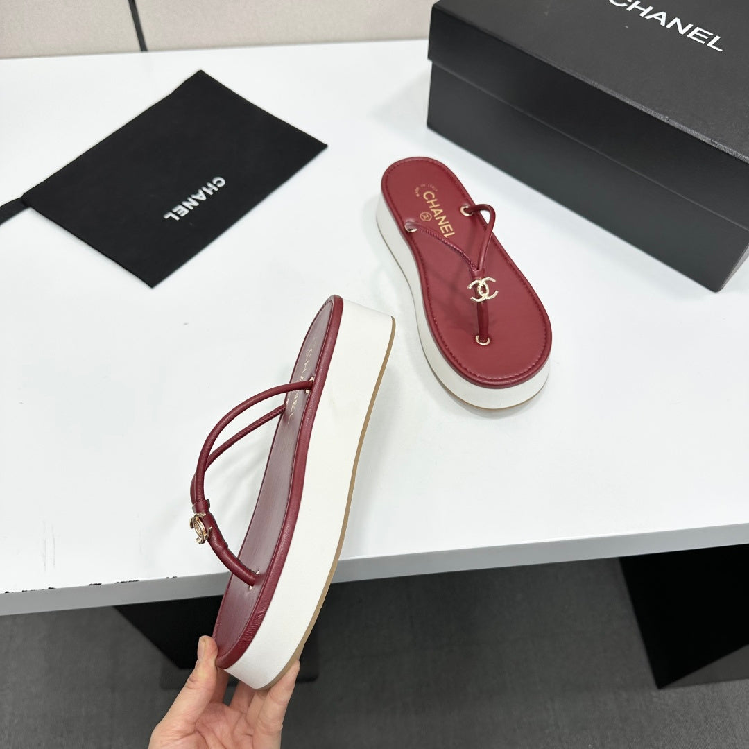 CC 26s Platform Thong Sandals Burgundy Lambskin 817604